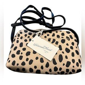 NWT Universal Thread Crossbody Purse